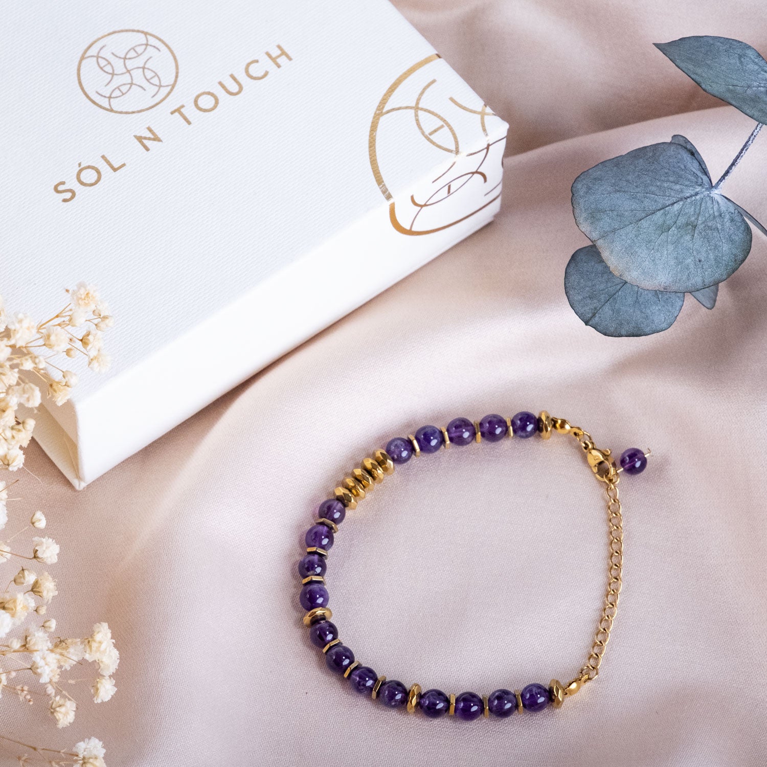 Awakening Moment – Amethyst Necklace Bracelet (Gold Version)