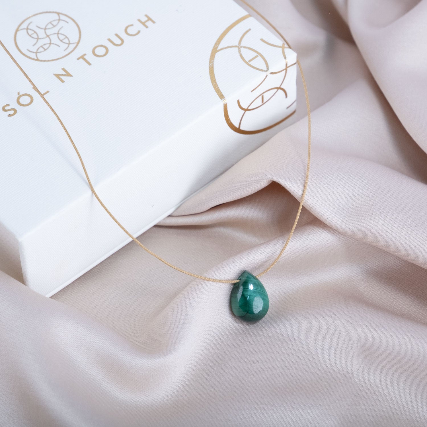 Abundance & Touch – Malachite Necklace