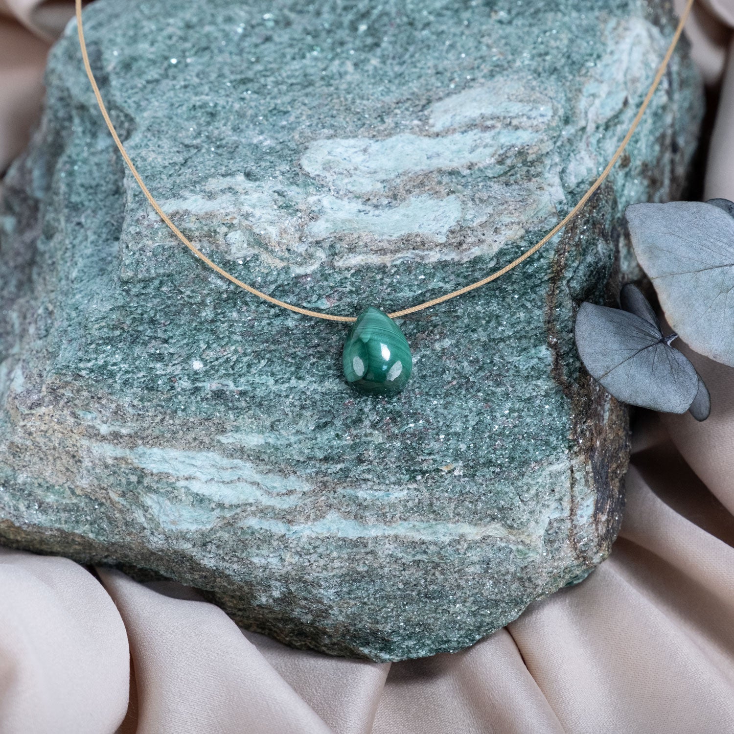 Abundance & Touch – Malachite Necklace