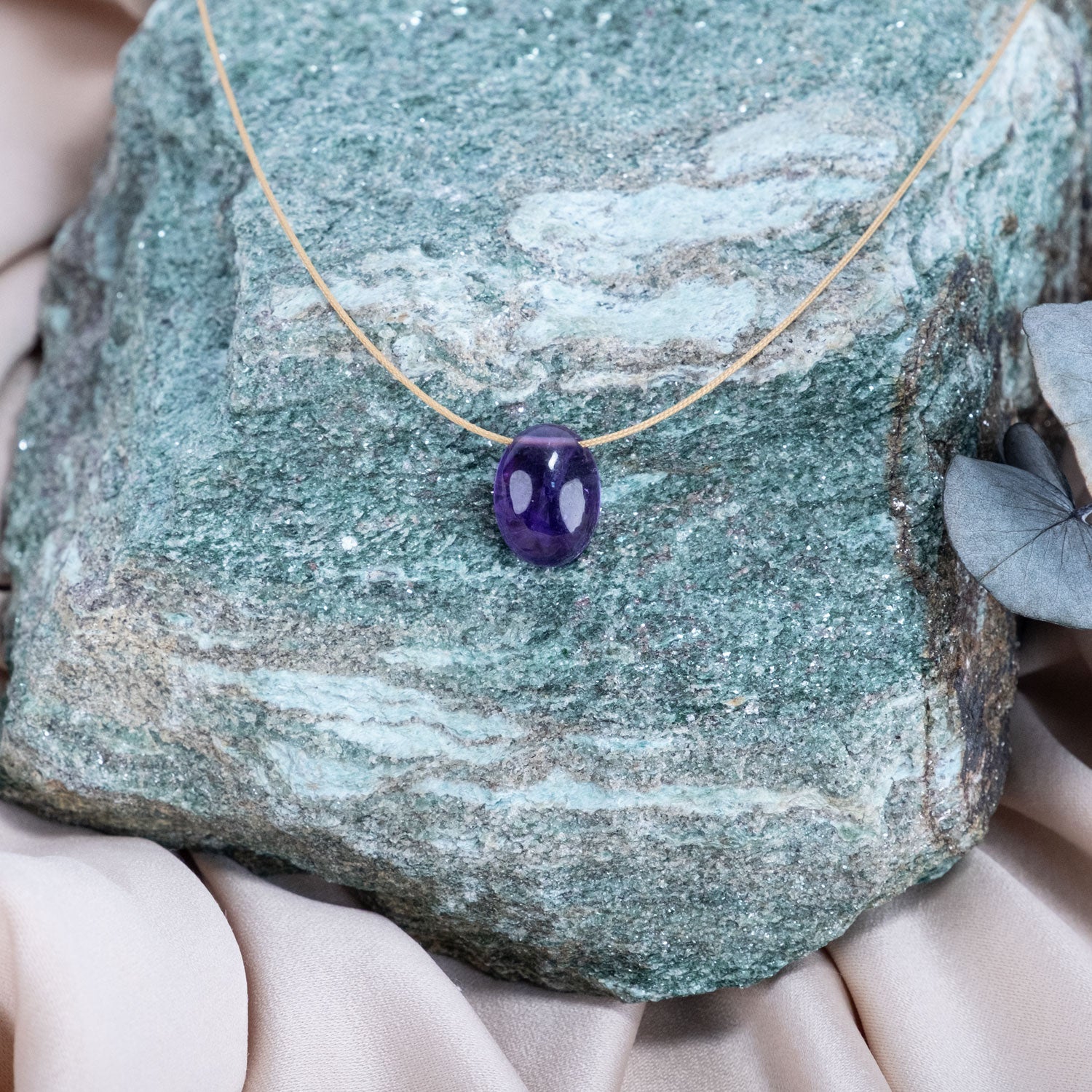 Aquarius Zodiac & Touch – Amethyst Necklace