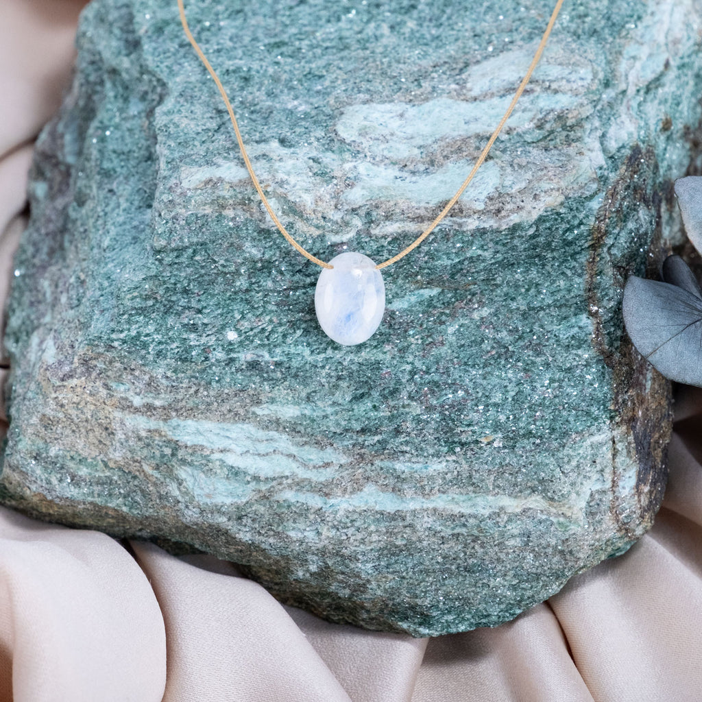 Cancer Zodiac & Touch – Moonstone Necklace