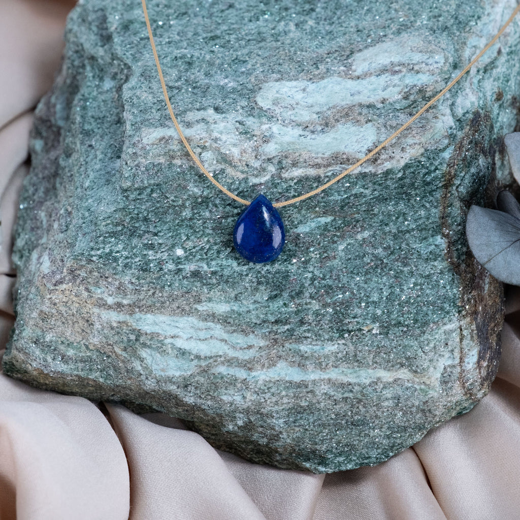 Creativity & Touch – Lapis Lazuli Necklace