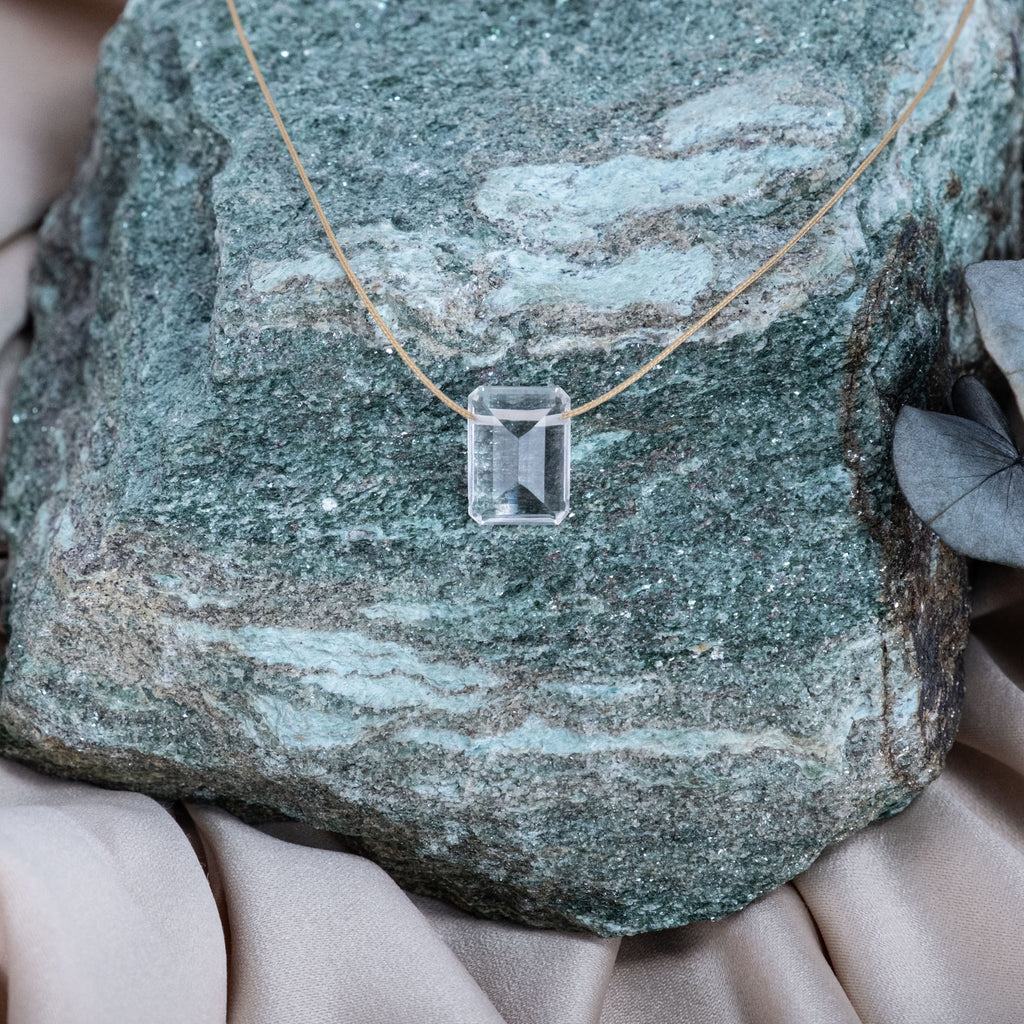 Crown Chakra & Touch – Clear Quartz Necklace