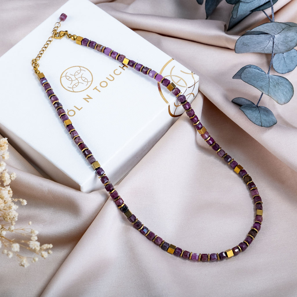 Ruby Flame – Sól Elegance Necklace