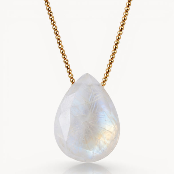 Soft Glow – Moonstone Necklace