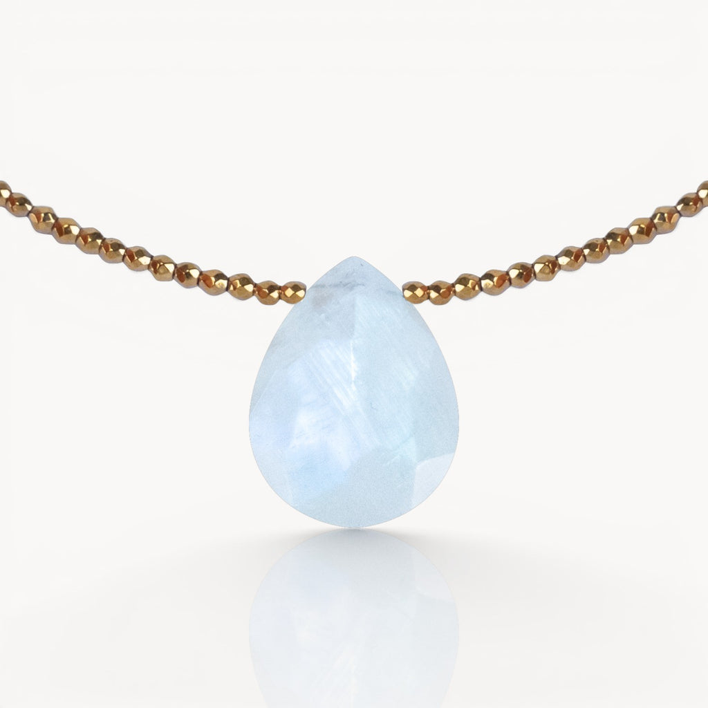Soft Glow – Moonstone Necklace