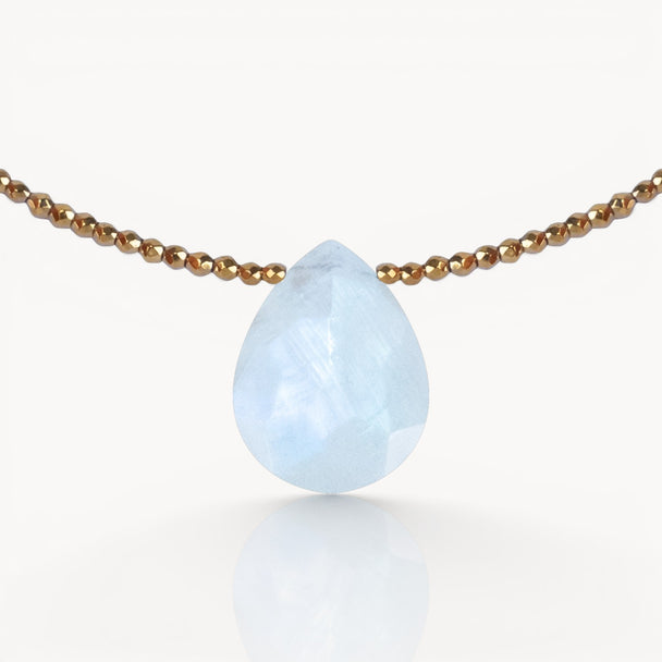Soft Glow – Moonstone Necklace