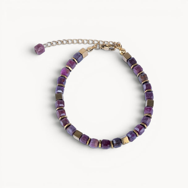 Ruby Flame – Sól Elegance Bracelet