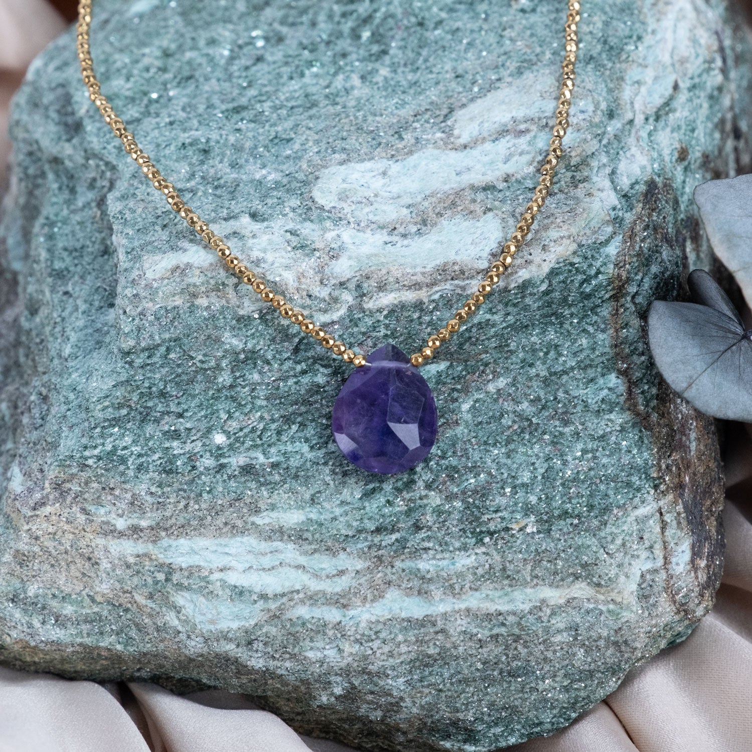 Violet Crown – Sól Signature Necklace